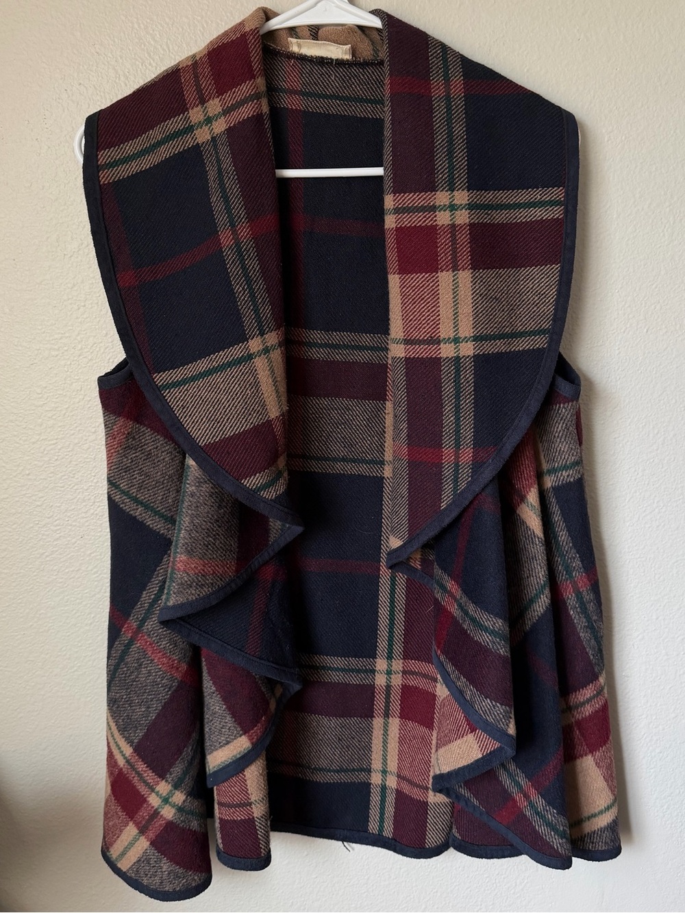 Altar’d State Plaid Draped Open-Front Shawl Vest Women’s M Western Fall - Picture 2 of 5